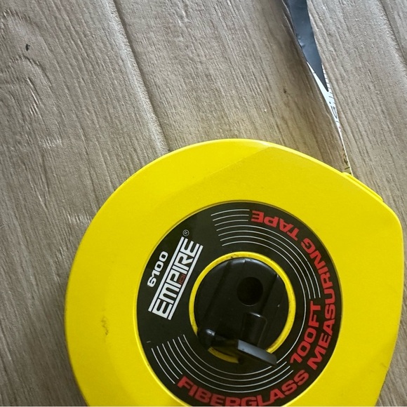 Empire 6100 Fiberglass Measuring Tape – 100 ft Heavy Duty Construction Tool - Picture 3 of 7
